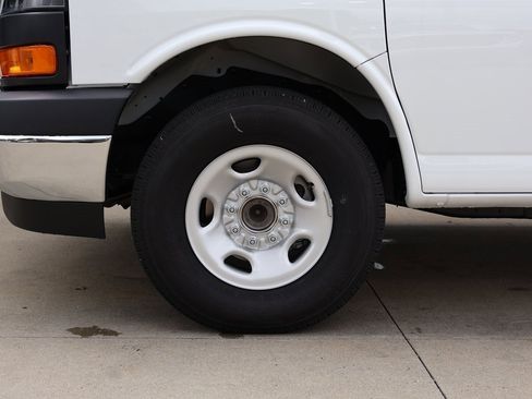 New 2025 GMC Savana 3500 Work Van w/ Driver Convenience Package image 35