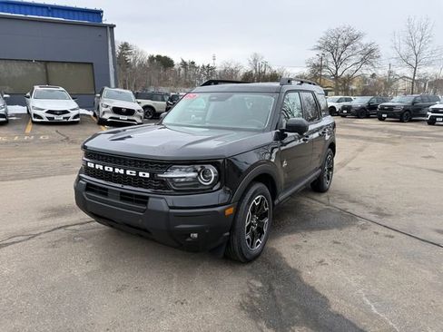 Used 2025 Ford Bronco Sport Outer Banks w/ Outer Banks Tech Package+ image 14