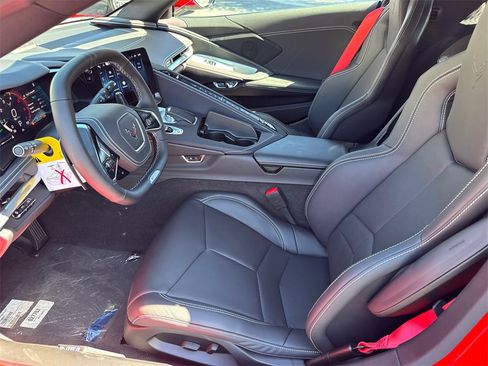 New 2025 Chevrolet Corvette E-Ray image 15