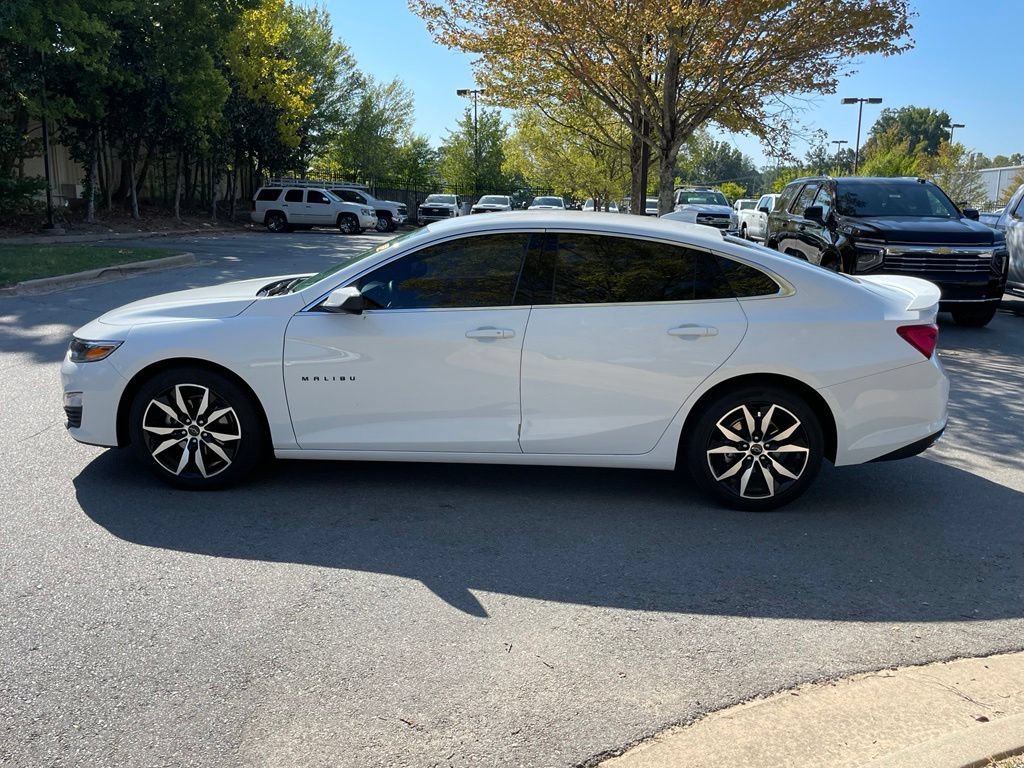 Used 2024 Chevrolet Malibu RS FWD image 4