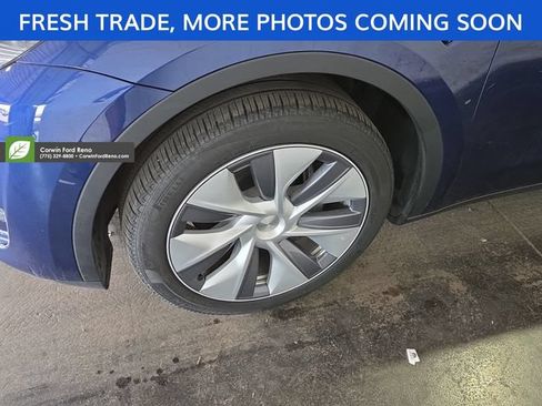 Used 2023 Tesla Model Y Long Range AWD/4WD image 18