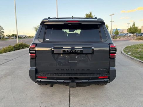 Used 2026 Toyota 4Runner Platinum AWD/4WD image 11