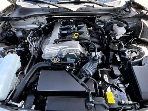 Used 2022 MAZDA MX-5 Miata Sport image 27