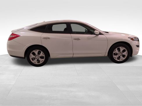 Used 2011 Honda Crosstour EX-L image 2