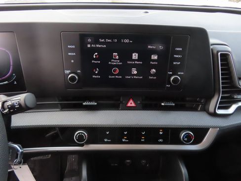 Certified 2023 Kia Sportage LX image 5