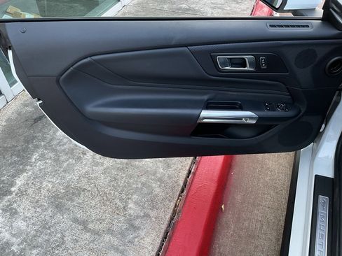 Used 2024 Ford Mustang Premium image 13