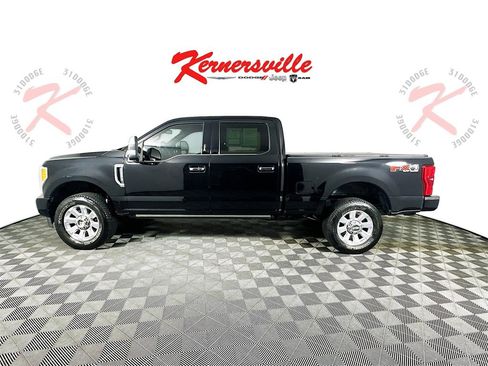 Used 2019 Ford F250 Platinum w/ FX4 Off-Road Package image 4