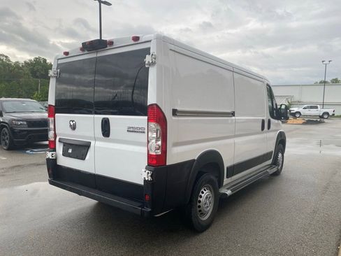 Used 2025 RAM ProMaster 2500 w/ U-Haul Equipment Group FWD image 2