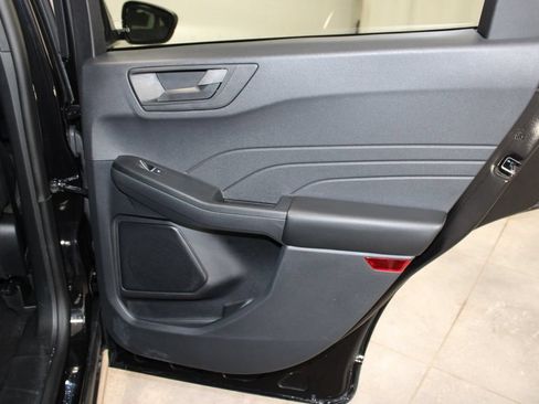 Used 2025 Ford Escape Active FWD image 28