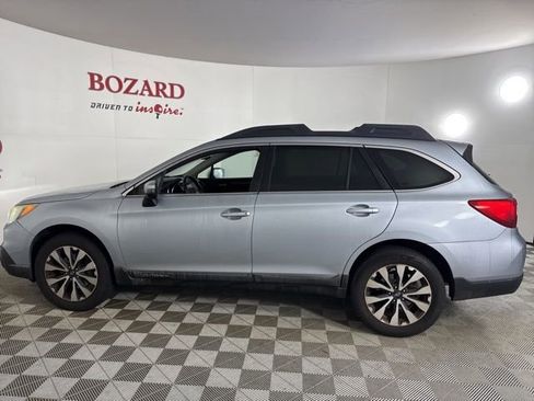 Used 2015 Subaru Outback 3.6R Limited image 5