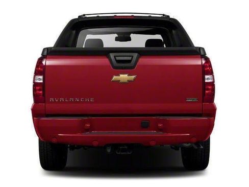 Used 2013 Chevrolet Avalanche LTZ AWD/4WD image 5
