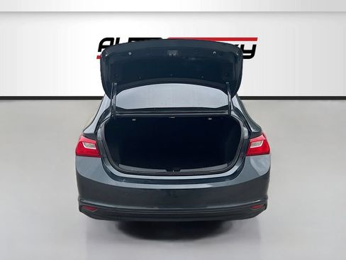 Used 2020 Chevrolet Malibu LS FWD image 23
