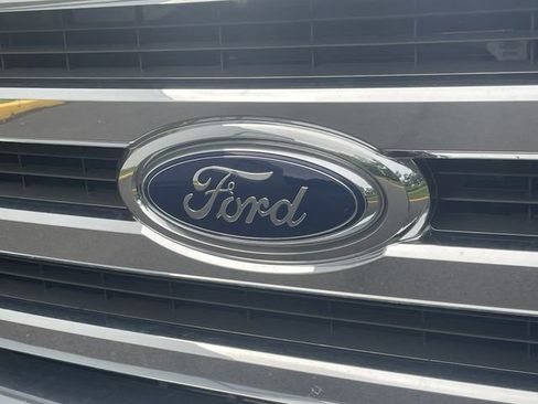 New 2025 Ford E-450 and Econoline 450 Super Duty w/ Driver's Safety Package image 15