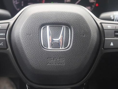 Used 2024 Honda HR-V LX image 5