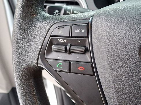 Used 2017 Hyundai Sonata SE image 18