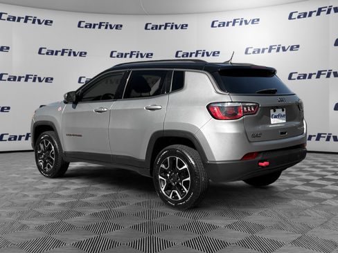 Used 2020 Jeep Compass Trailhawk AWD/4WD image 3