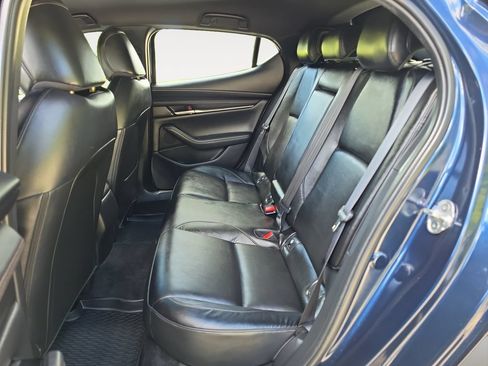 Used 2024 MAZDA MAZDA3 s FWD image 13