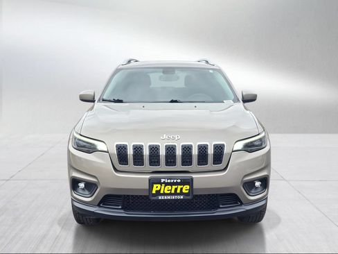 Used 2019 Jeep Cherokee Latitude Plus w/ Comfort/Convenience Group AWD/4WD image 6