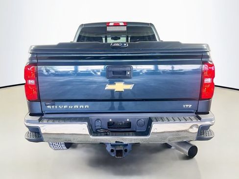 Used 2018 Chevrolet Silverado 2500 LTZ w/ Duramax Plus Package AWD/4WD image 7