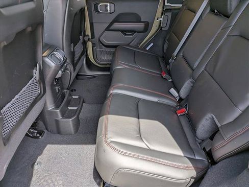 New 2026 Jeep Wrangler Unlimited Rubicon AWD/4WD image 16