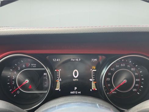 Used 2020 Jeep Gladiator Rubicon AWD/4WD image 18