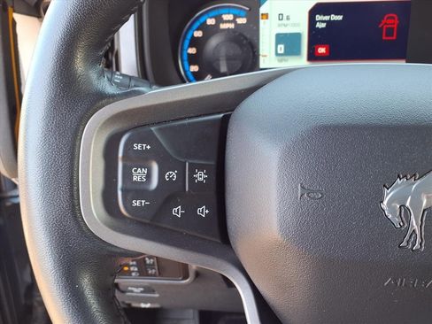 Used 2023 Ford Bronco Badlands w/ Sasquatch Package image 37