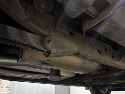 Used 2015 GMC Yukon SLT w/ Open Road Package image 40