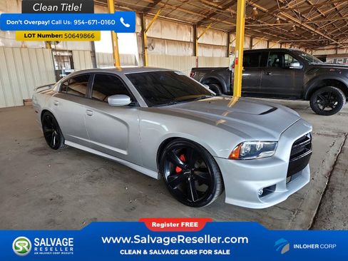 Used 2012 Dodge Charger SRT8 w/ Adaptive Cruise Control Group RWD image 5