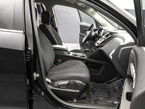 Used 2017 Chevrolet Equinox LT w/ Convenience Package image 35