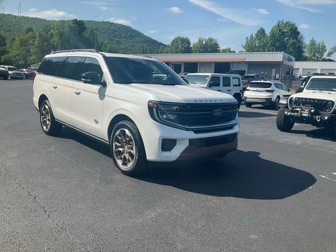 New 2026 Ford Expedition Max King Ranch AWD/4WD image 3