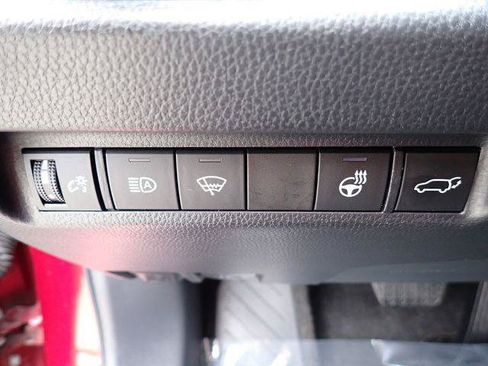 Certified 2022 Toyota RAV4 XLE w/ Convenience Package AWD/4WD image 24