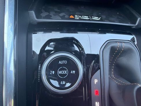 New 2026 GMC Canyon AT4 w/ Technology Plus Package AWD/4WD image 22