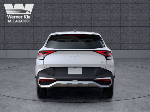 New 2025 Kia Sportage LX image 5