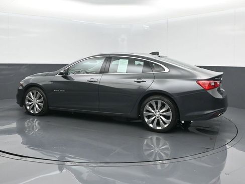Used 2017 Chevrolet Malibu Premier w/ Premier Sun and Wheel Package image 13