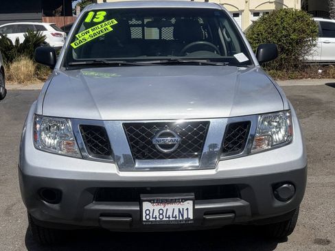 Used 2013 Nissan Frontier S RWD image 3