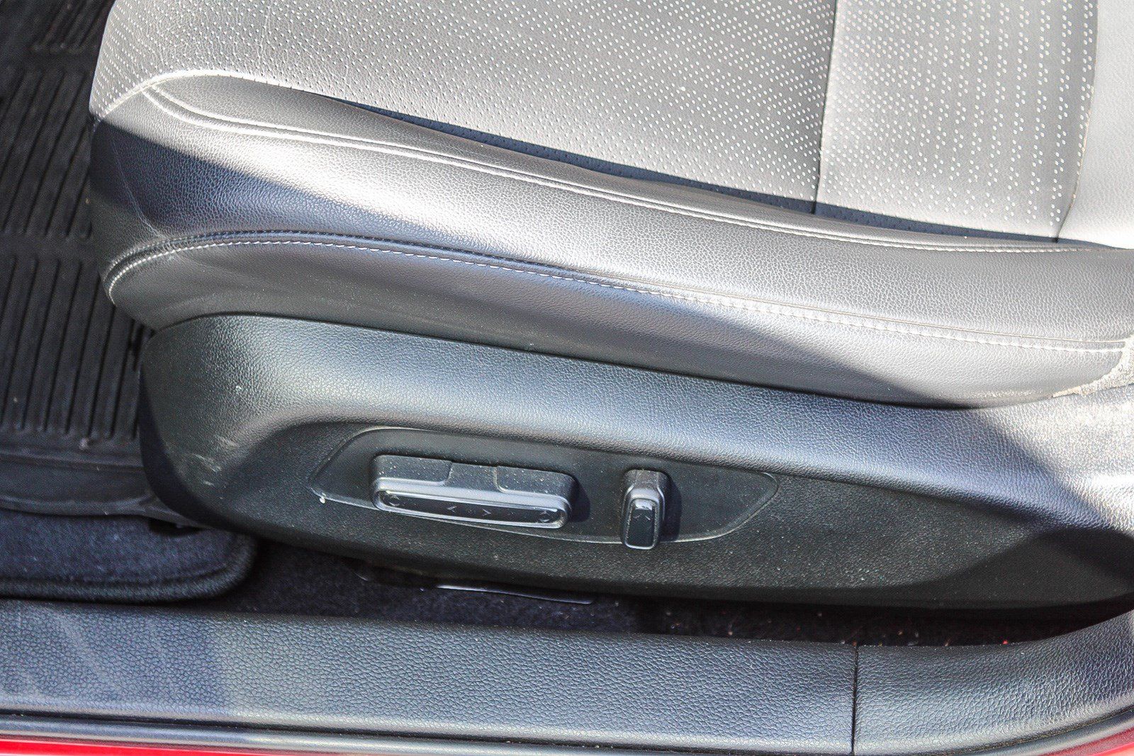 Certified 2024 Honda Civic EX-L image 16
