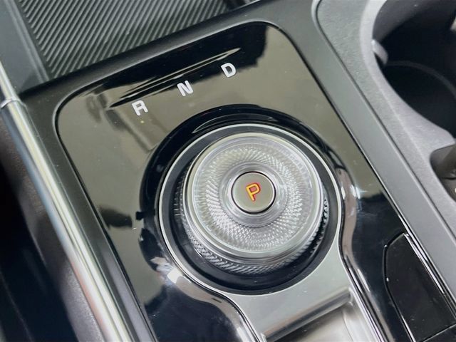 New 2027 Kia Carnival SX w/ Dark Edition Package FWD image 17