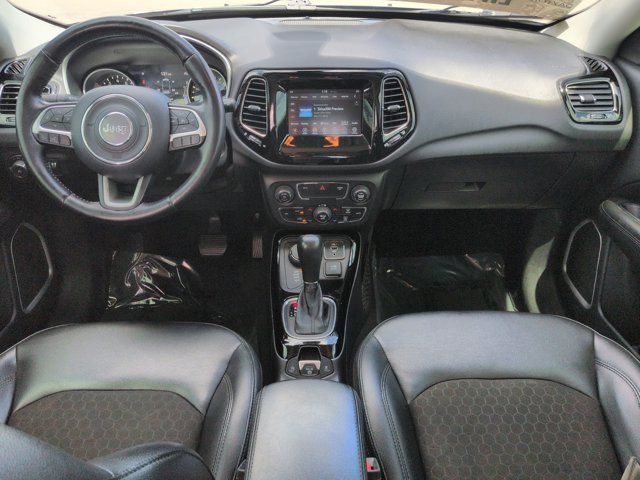 Used 2021 Jeep Compass Latitude AWD/4WD image 16