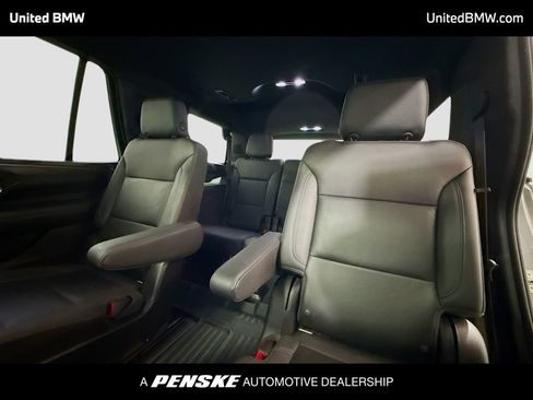 Used 2021 Chevrolet Tahoe Z71 w/ Z71 Signature Package image 12