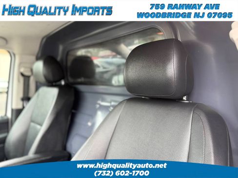 Used 2021 Mercedes-Benz Metris image 29