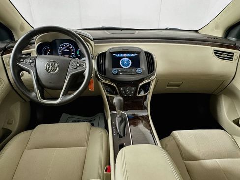 Used 2016 Buick LaCrosse FWD image 25