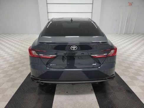 Used 2025 Toyota Camry SE w/ Convenience Package FWD image 23