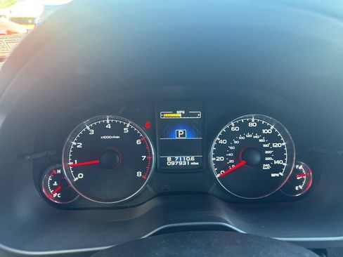 Used 2013 Subaru Legacy 2.5i Limited AWD/4WD image 32
