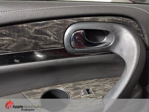 Used 2014 Buick Enclave Leather w/ Trailering Provision Package image 32