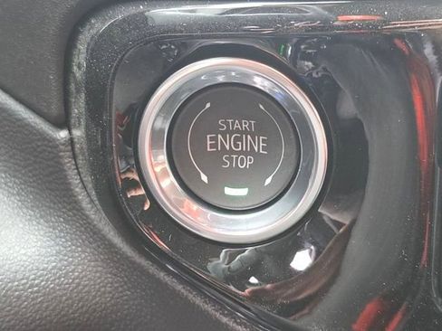 New 2026 GMC Sierra 1500 SLE image 32