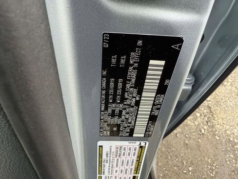 Used 2023 Lexus RX 350 Premium image 31