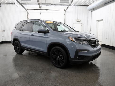Used 2022 Honda Pilot Special Edition image 2