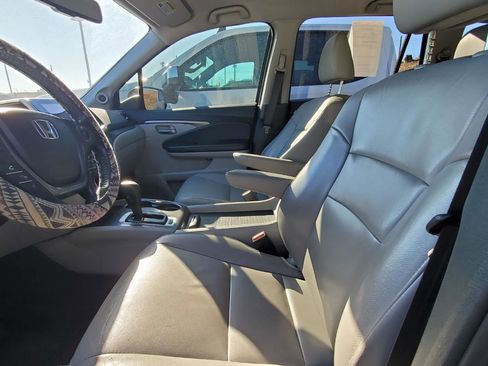 Used 2016 Honda Pilot EX-L image 3