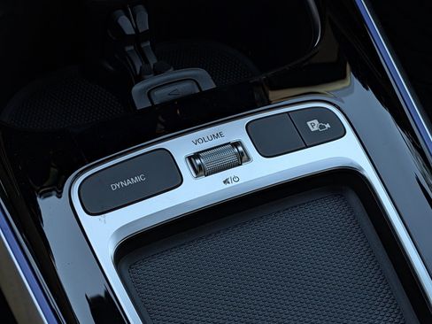 New 2026 Mercedes-Benz GLB 250 image 26