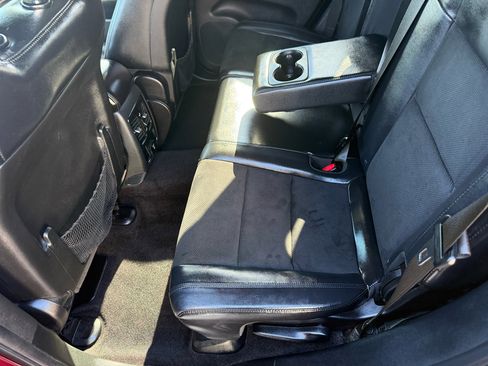 Used 2017 Jeep Grand Cherokee Altitude image 37